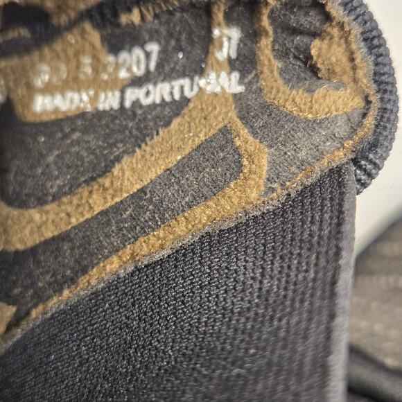 Fly London Yasi Bronze Metallic Wedge Platform Chelsea Boot Size 37 (US 6.5–7) - Picture 9 of 10